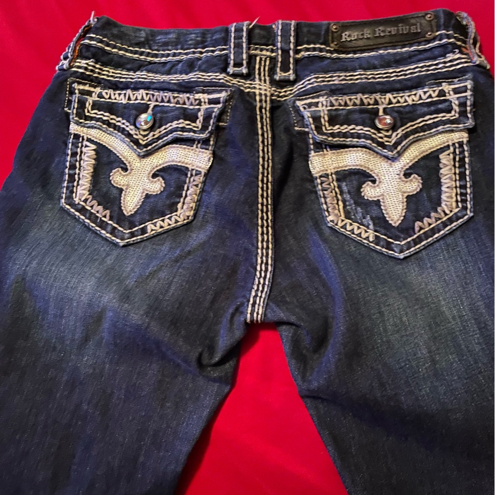 Woman’s Rock Revival Size 30